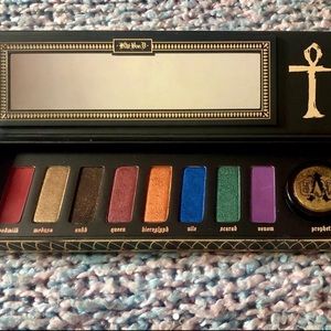 Kat Von D Makeup - Kat Von D Serpentina Palette Kat Von D Makeup - Kat Von D Serpentina Palette